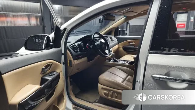 Kia All New Carnival id 3408205 из Кореи 20