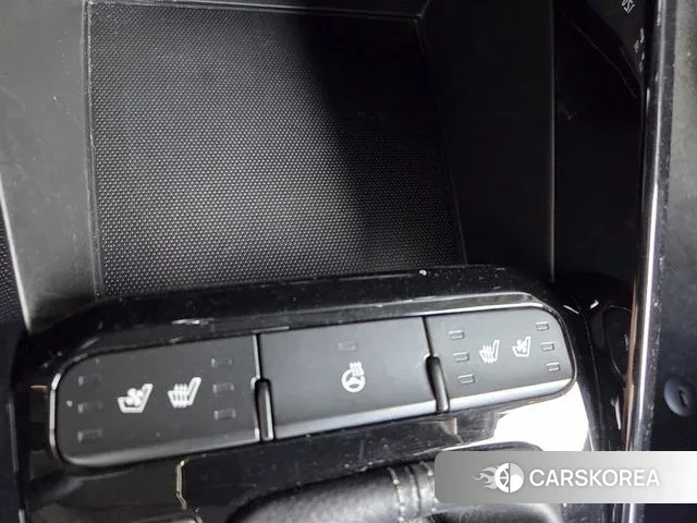 Kia Stonic id 2965878 из Кореи 17