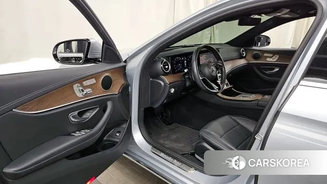 Mercedes-Benz E-Class W213 id 3712719 из Кореи 20