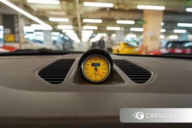 Porsche 911 id 3773158 из Кореи 20