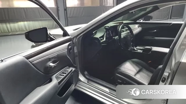 Lexus ES300h 7th generation id 3291629 из Кореи 20