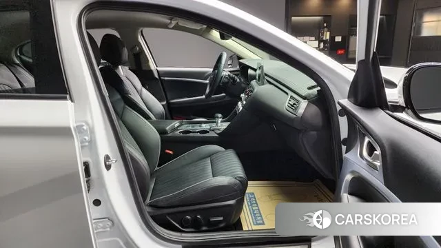 Genesis G70 id 3547136 из Кореи 20