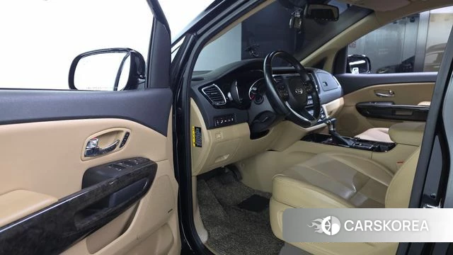 Kia The New Carnival id 4906903 из Кореи 34