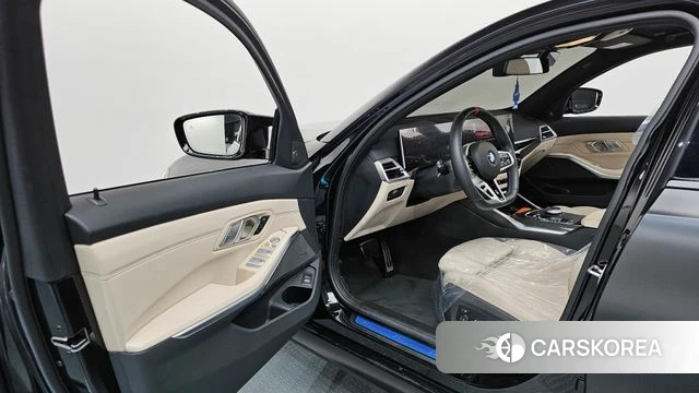 BMW 3 Series (G20) id 4639929 из Кореи 20