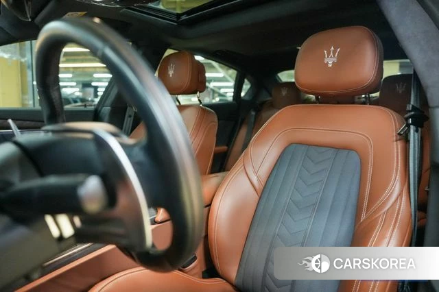 Maserati Quattroporte id 3889330 из Кореи 20