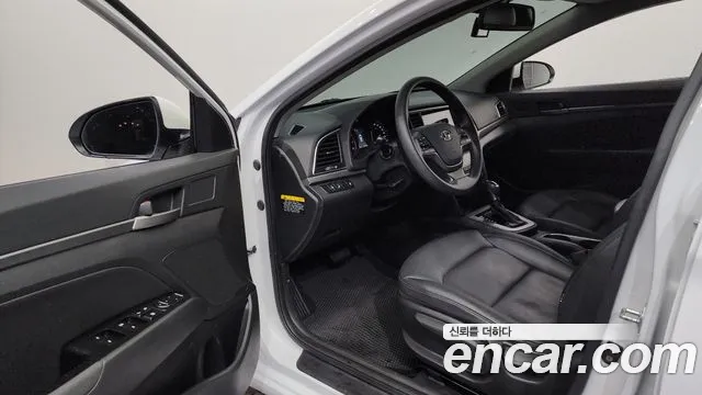 Hyundai Avante AD id 2827768 из Кореи 20