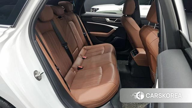 Audi A6 (C8) id 4304203 из Кореи 31