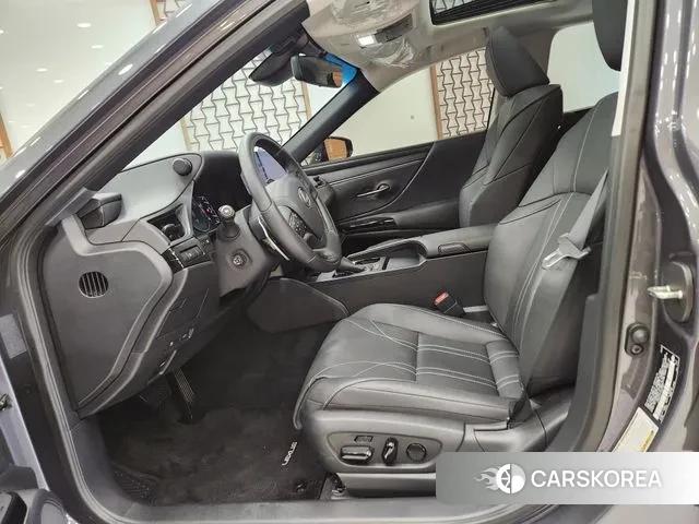 Lexus ES300h 7th generation id 3731935 из Кореи 15