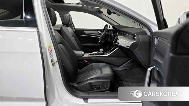 Audi A6 (C8) id 3787060 из Кореи 20