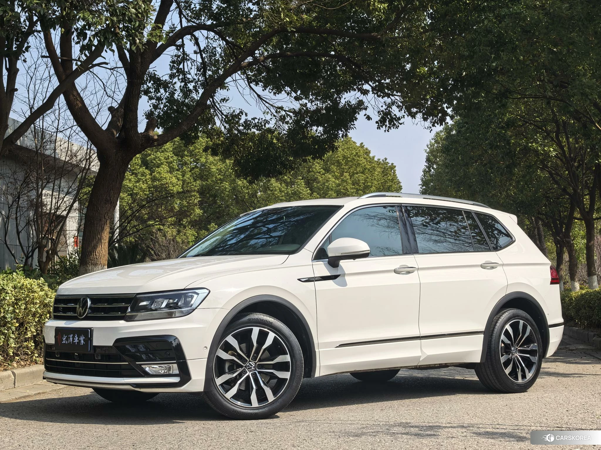 Volkswagen Tiguan L id 4440624 из Китая 31