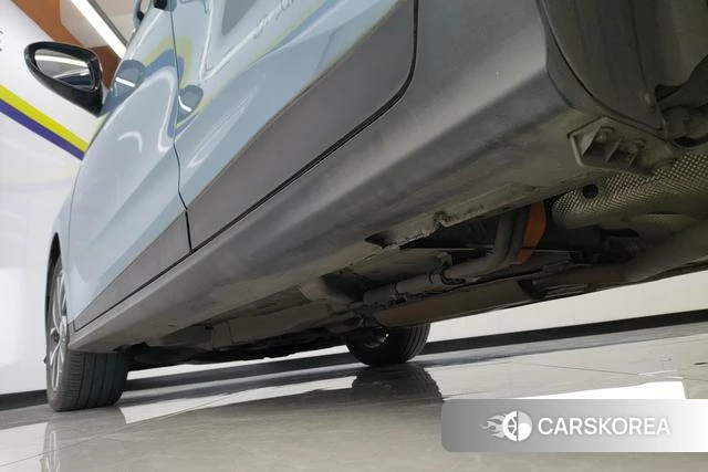 Buick Slightly blue 6 PHEV id 4213950 из Китая 17