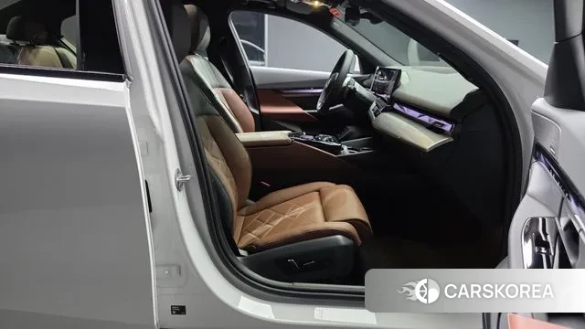 BMW 5 Series (G60) id 3763170 из Кореи 20