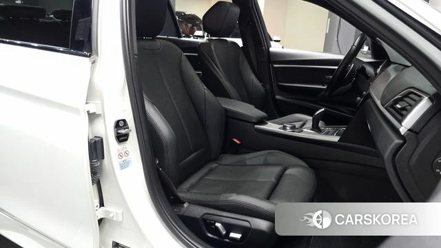 BMW 3 Series (F30) id 3873600 из Кореи 20