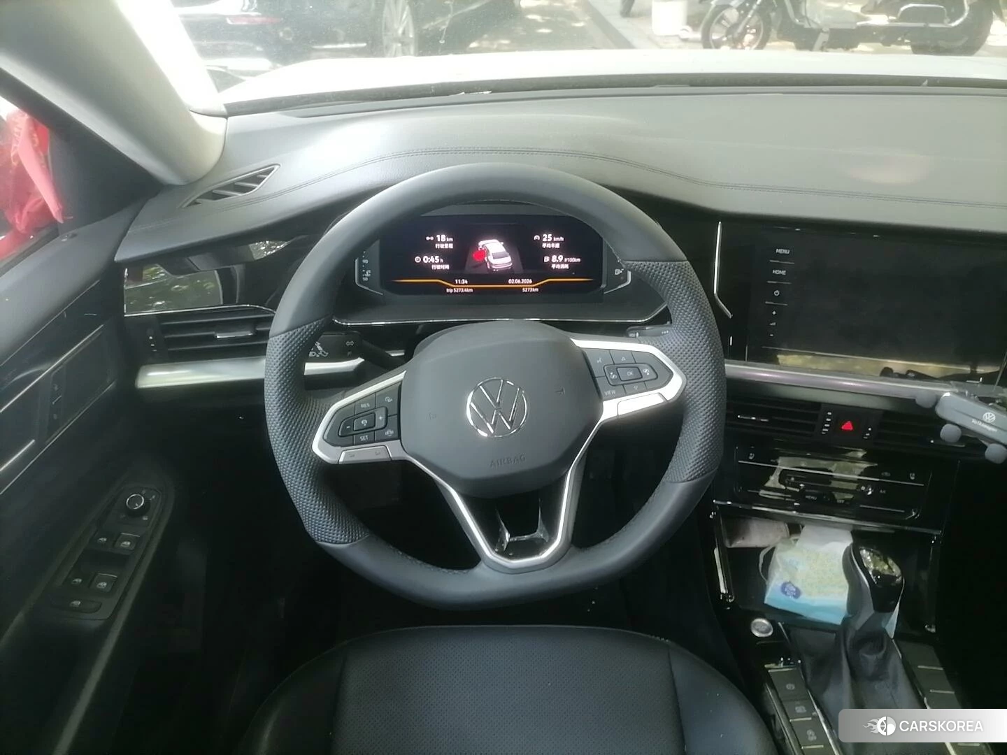 Volkswagen Passat id 4413439 из Китая 21