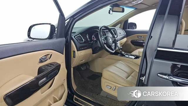 Kia The New Carnival id 4447833 из Кореи 20