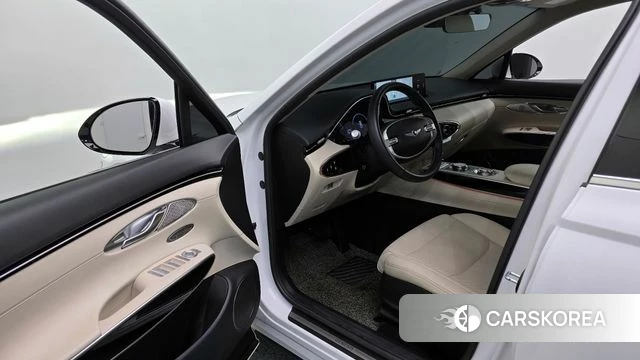 Genesis GV70 id 4383493 из Кореи 33