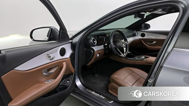 Mercedes-Benz E-Class W213 id 3852747 из Кореи 20