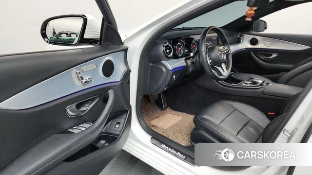 Mercedes-Benz E-Class W213 id 4317524 из Кореи 36