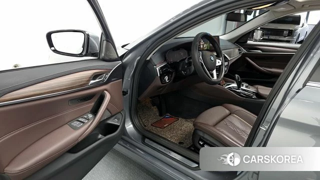 BMW 5 Series (G30) id 3964029 из Кореи 20