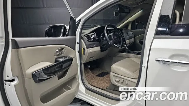 Kia All New Carnival id 2937384 из Кореи 20