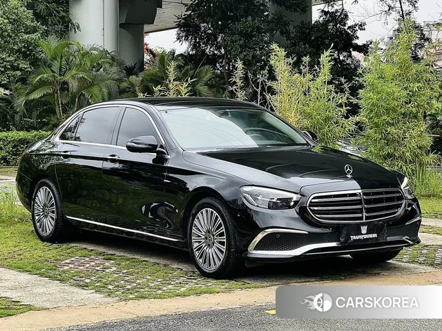 Mercedes-Benz E-class id 4297309 из Китая 14
