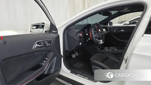 Mercedes-Benz GLA-Class X156 id 4698654 из Кореи 31