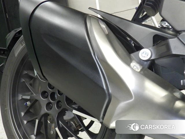 Honda CB1000R id 3949798 из Японии 34