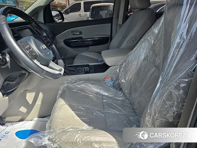 Kia All New Carnival id 3709550 из Кореи 20