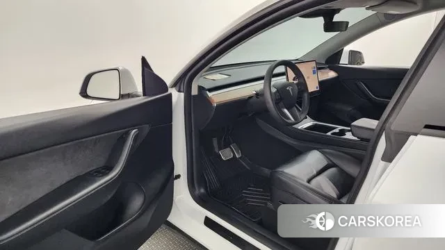 Tesla Model Y id 3027389 из Кореи 20