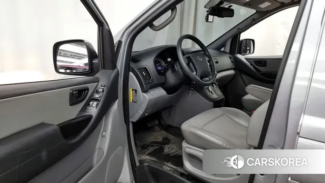 Hyundai The New Grand Starex id 3587682 из Кореи 21