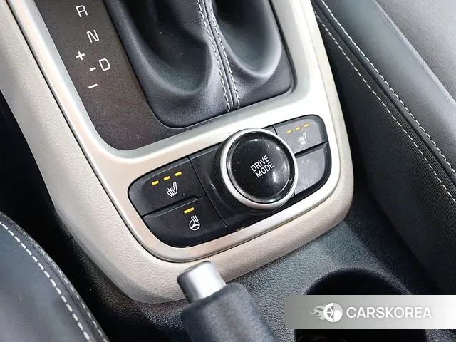 Hyundai Venue id 3407783 из Кореи 19