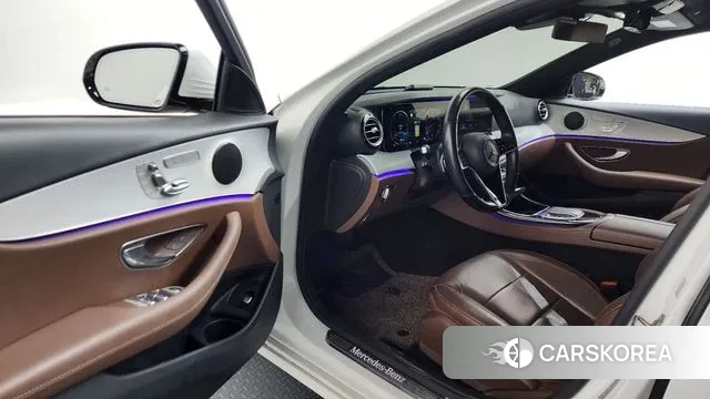 Mercedes-Benz E-Class W213 id 3676635 из Кореи 20