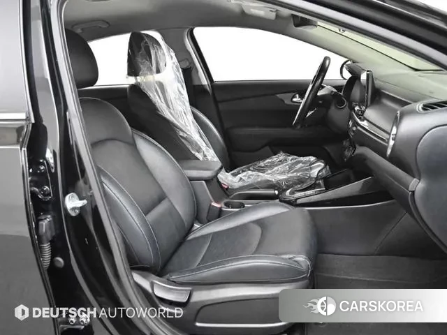 Kia Come New K3 id 3677402 из Кореи 20