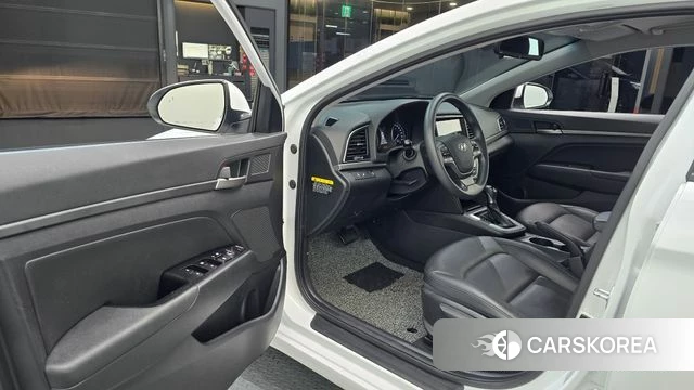 Hyundai Avante AD id 4531075 из Кореи 30