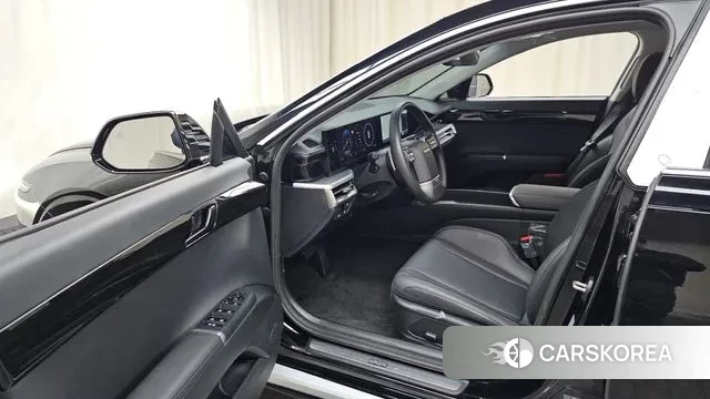 Hyundai Grandeur (GN7) id 3599401 из Кореи 20