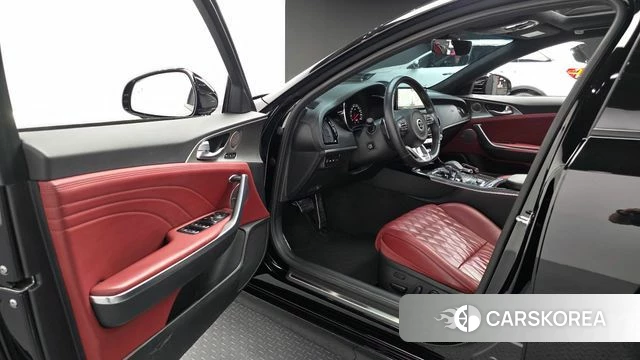 Kia Stinger Meister id 4383205 из Кореи 36