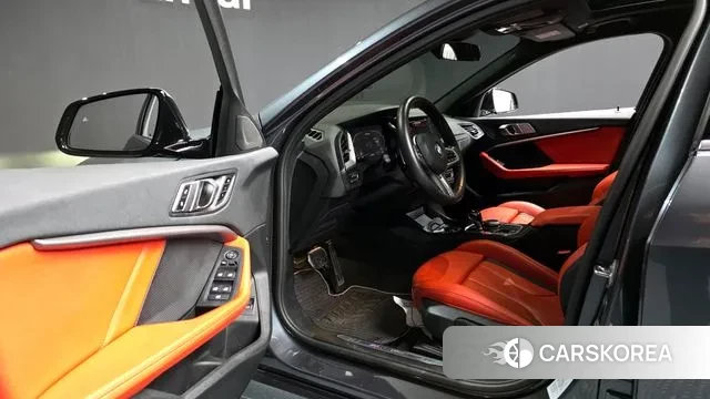 BMW 1 Series (F40) id 3017124 из Кореи 20