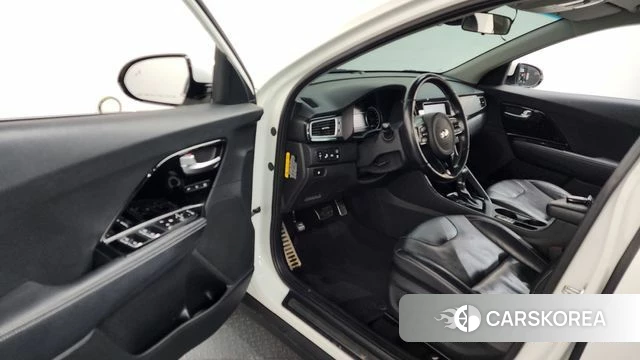 Kia Niro id 3873533 из Кореи 20