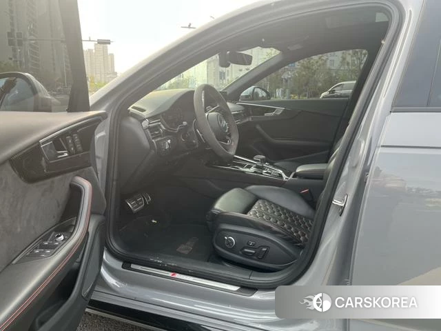 Audi RS 4 id 4241373 из Китая 15