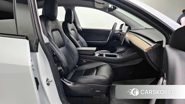 Tesla Model Y id 3263733 из Кореи 20