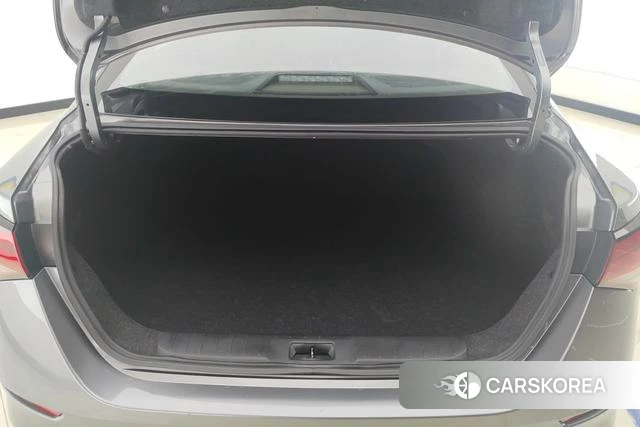 Nissan Xuan Yi id 4208183 из Китая 17