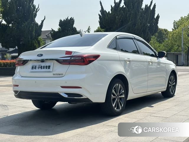 Ford Forrest id 4240697 из Китая 17