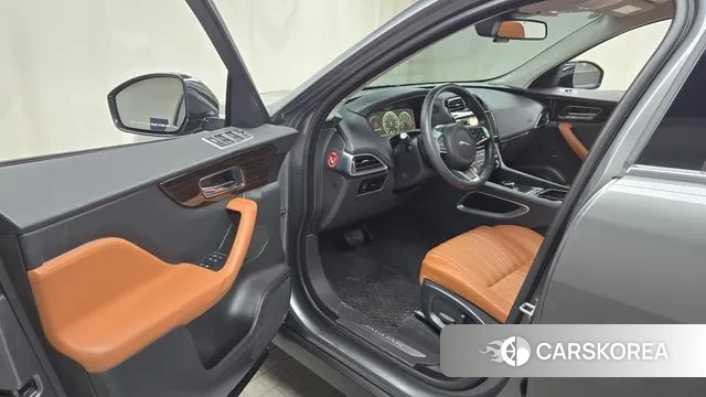 Jaguar F-PACE id 3583557 из Кореи 20