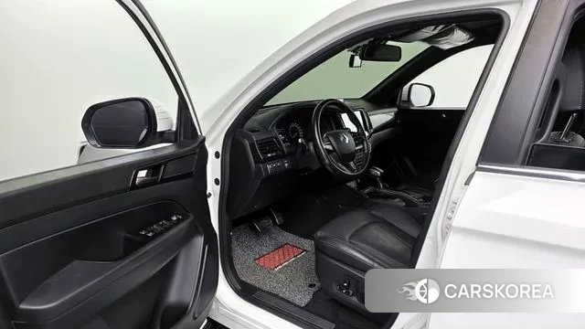 Ssangyong Rexton Sports Cannes id 3004000 из Кореи 20