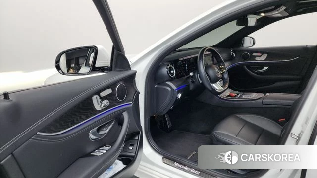 Mercedes-Benz E-Class W213 id 3843653 из Кореи 20