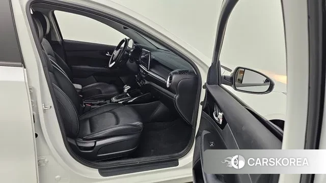 Kia The New K3 2nd generation id 3696695 из Кореи 20