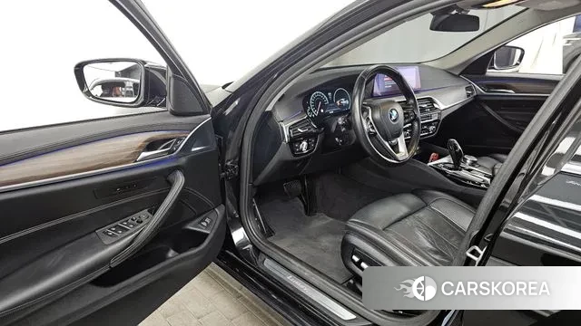 BMW 5 Series (G30) id 3651368 из Кореи 20