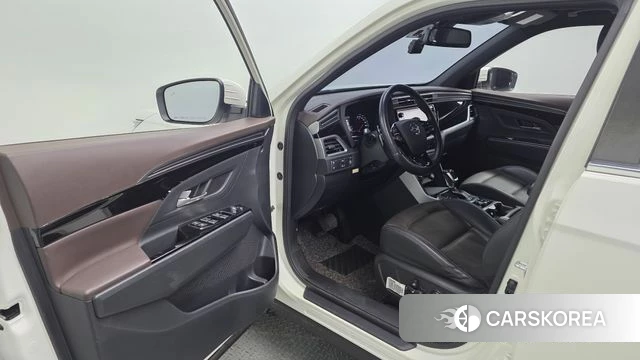 Ssangyong Beautiful Korando id 4446386 из Кореи 31