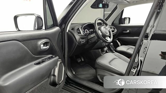 Jeep Renegade id 4315507 из Кореи 30