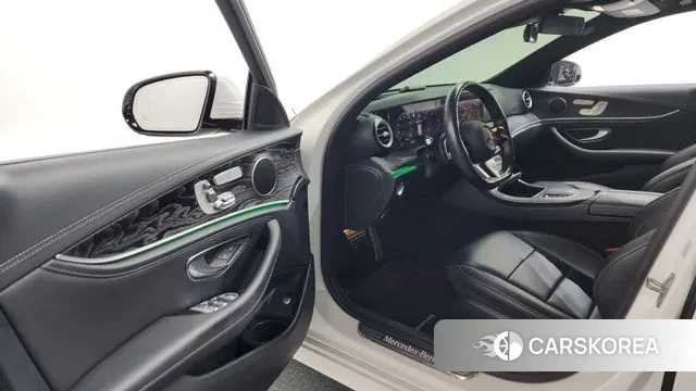Mercedes-Benz E-Class W213 id 3681077 из Кореи 20